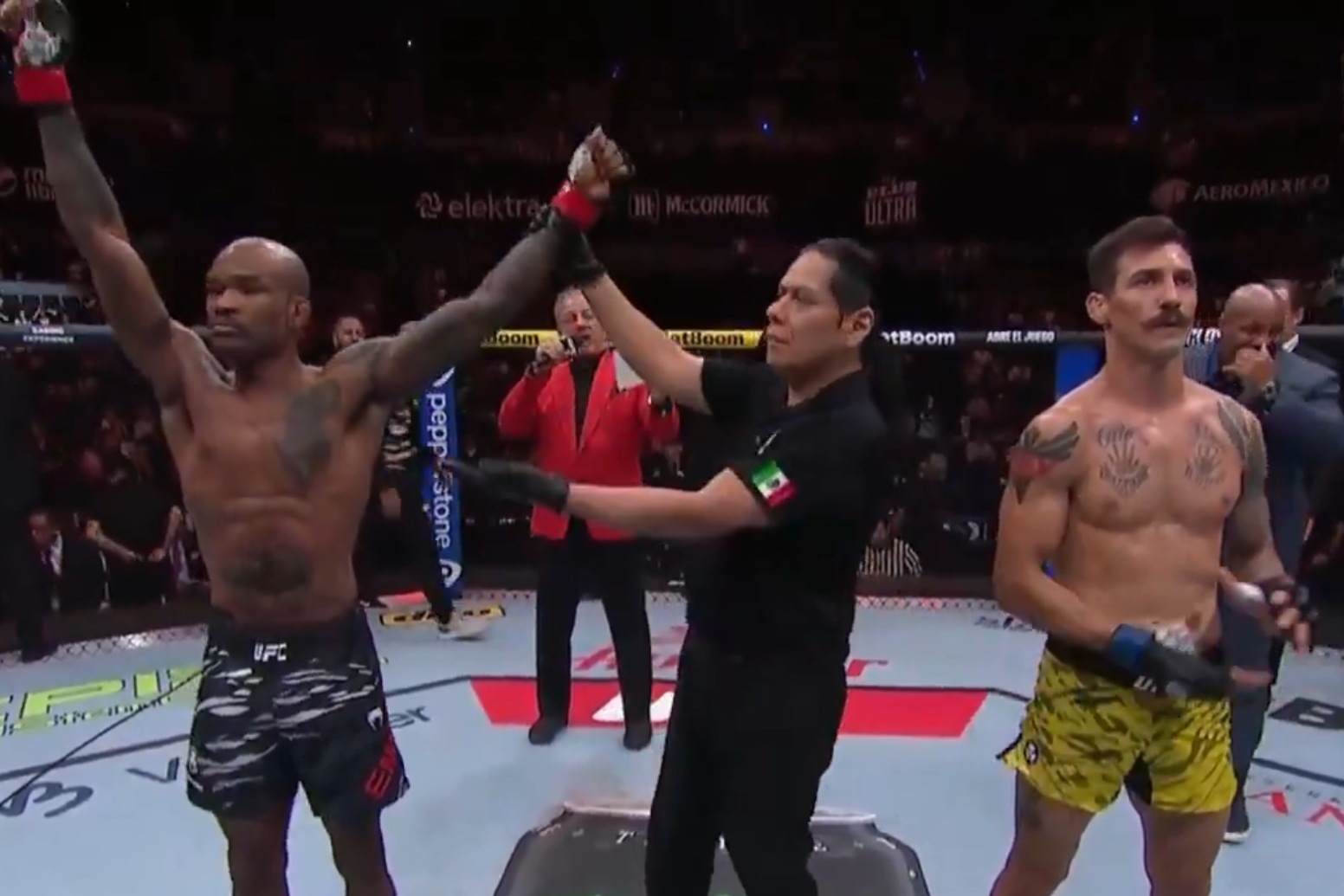 Ależ wtopa w UFC. Ogłosił zwycięstwo pokonanego [WIDEO]