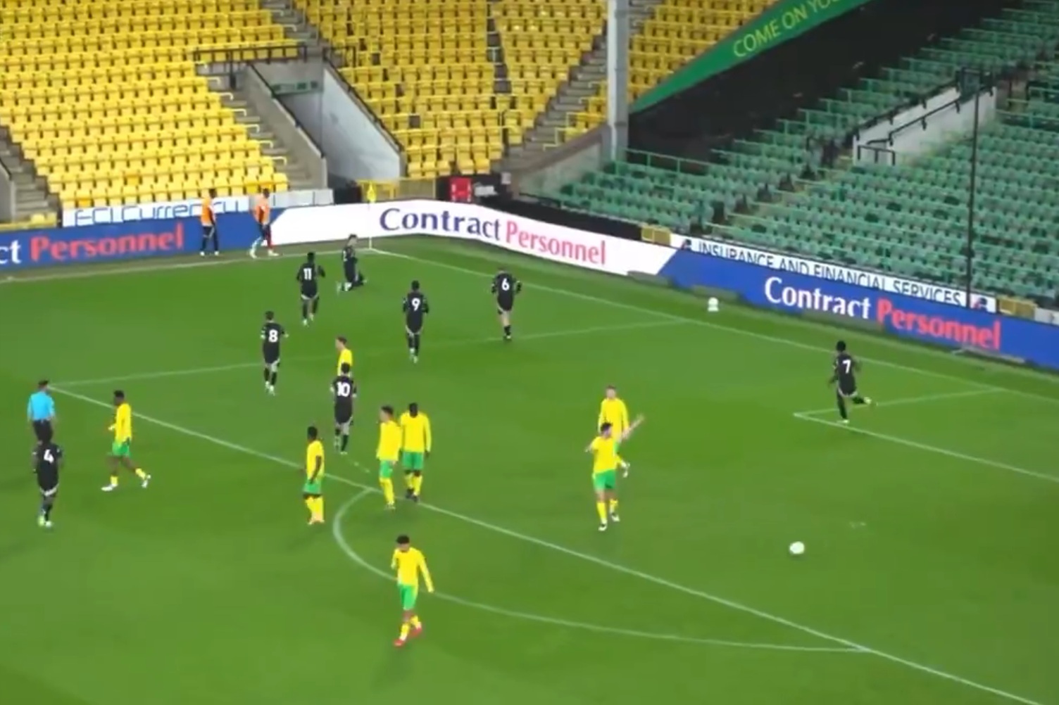 Młody Polak zrobił furorę w Arsenalu. Cudowna bramka [WIDEO]