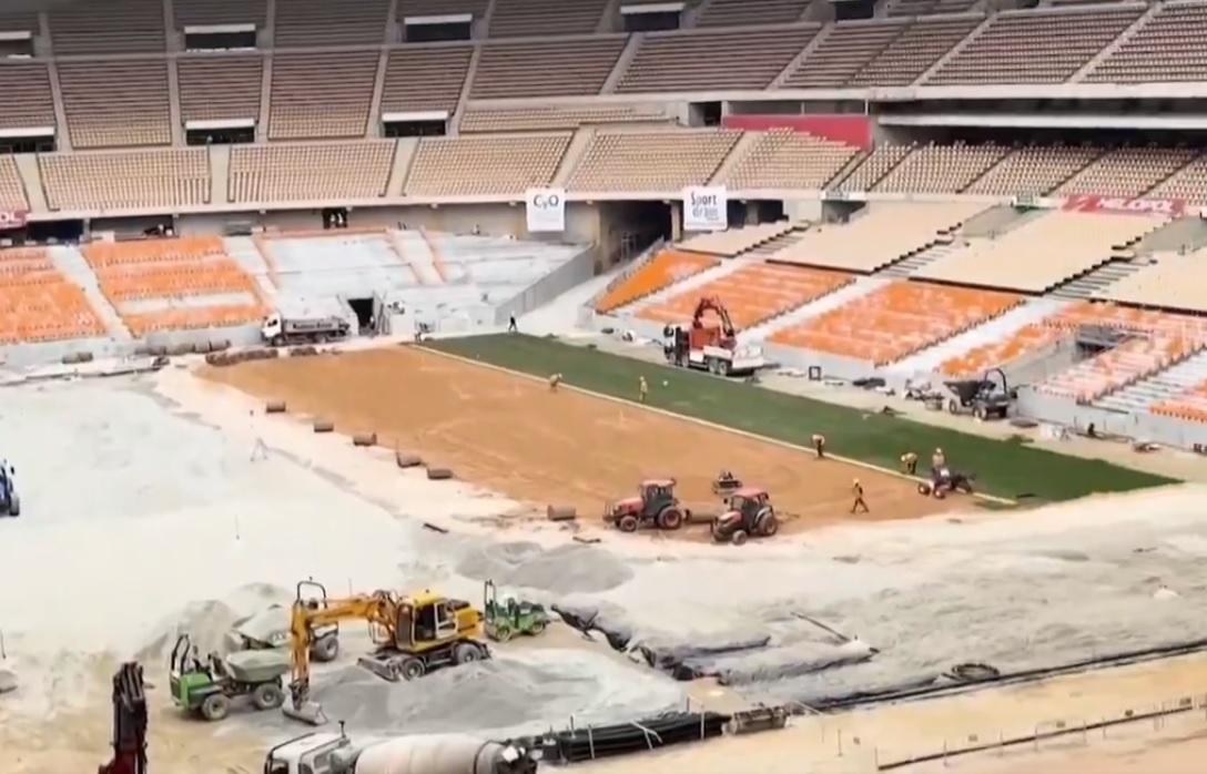 23 dni do El Clasico, a stadion jest placem budowy! Trwa walka z czasem [WIDEO, ZDJĘCIA]