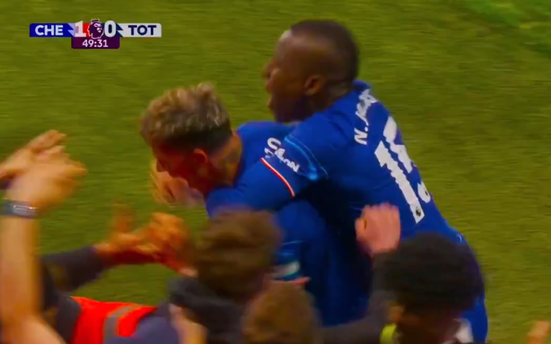 Derby dla Chelsea! Ekstaza po golu Fernandeza [WIDEO]