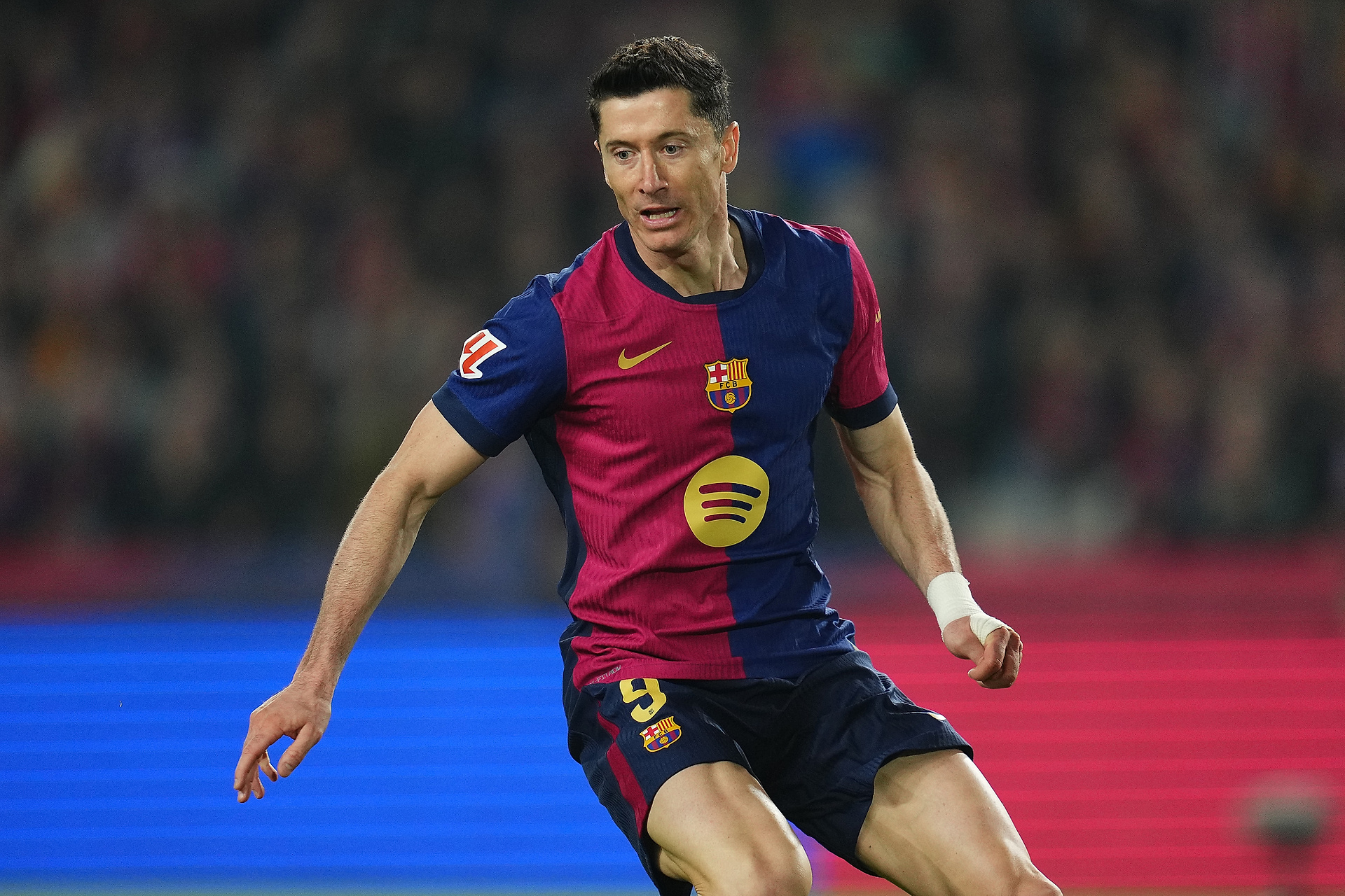 Gwiazdor Borussii wzoruje się na Lewandowskim. Wskazał jedną rzecz, która imponuje mu u Polaka