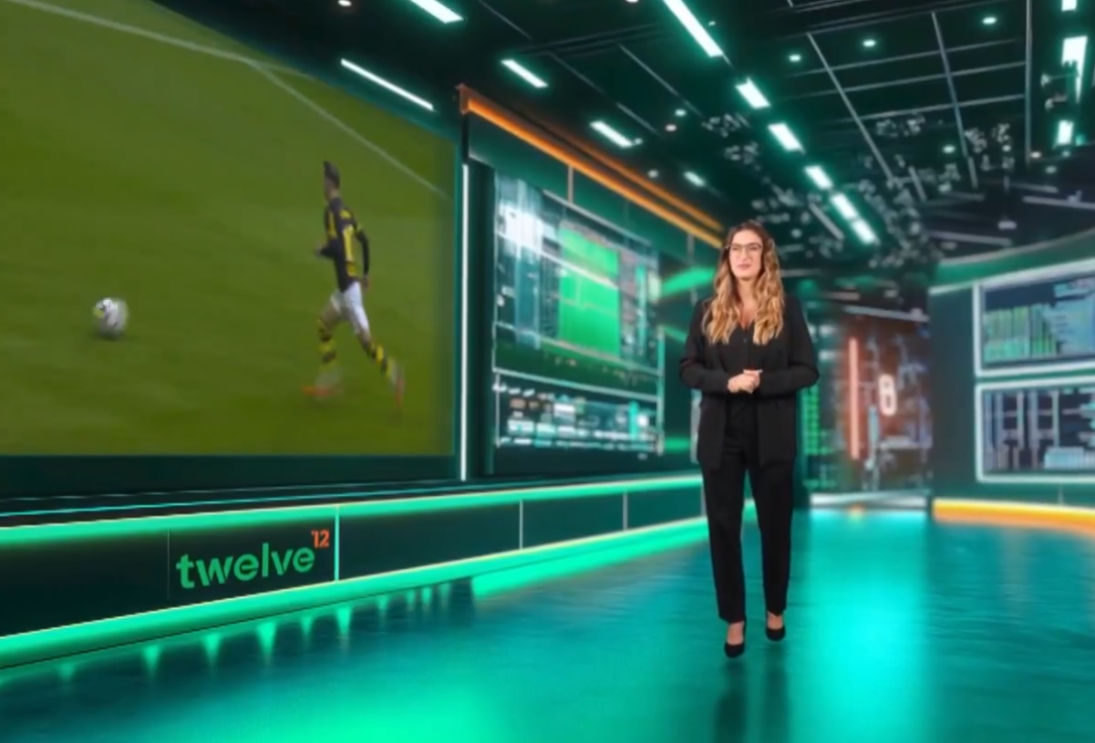 Innowacja w europejskiej lidze. Takiej ekspertki jeszcze nie słuchaliście [WIDEO]