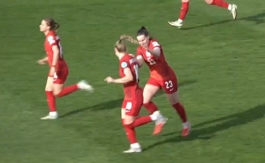Było o włos od absolutnego blamażu! Polki walczyły do samego końca [WIDEO]