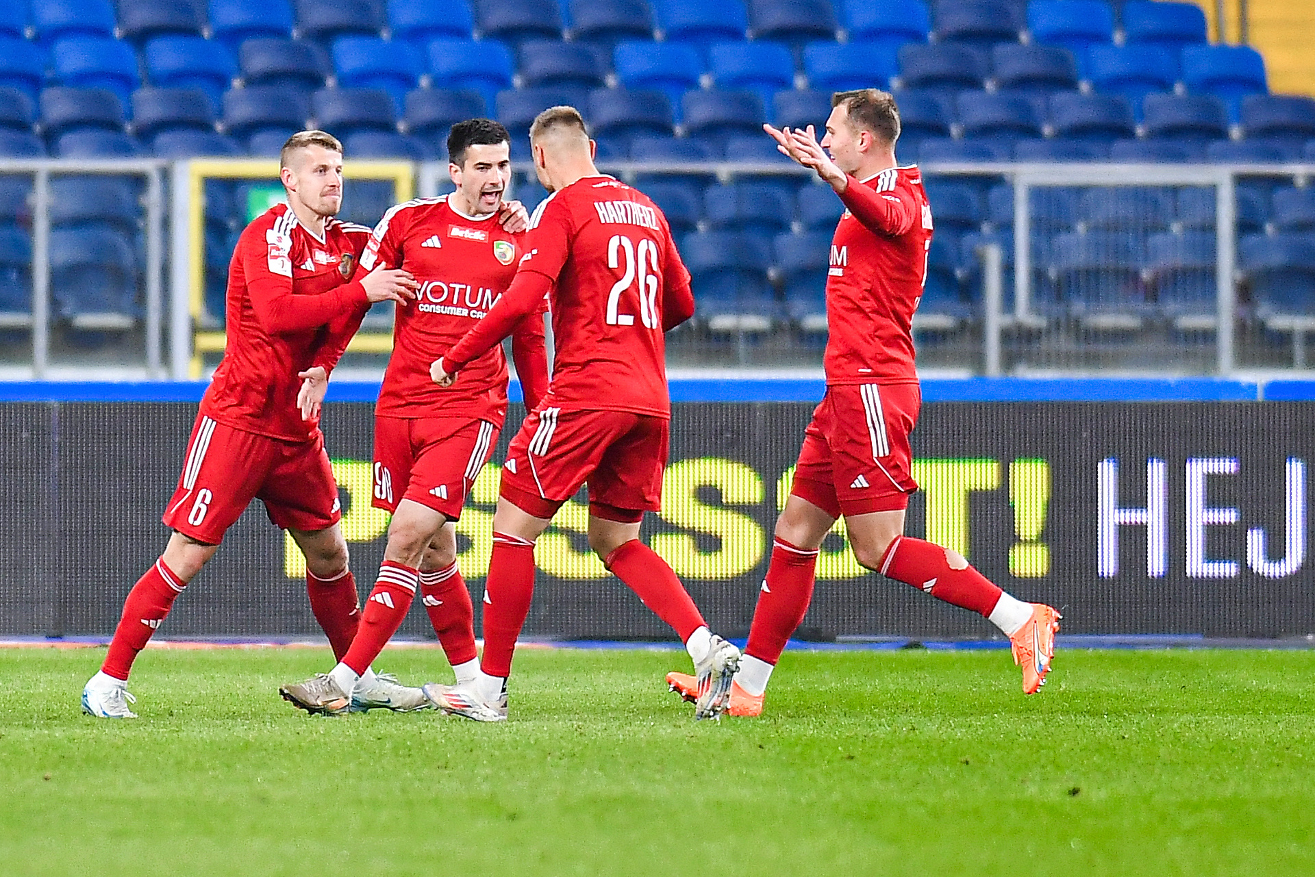 Ruch tonie w serii porażek. Awans staje się nierealny [WIDEO]