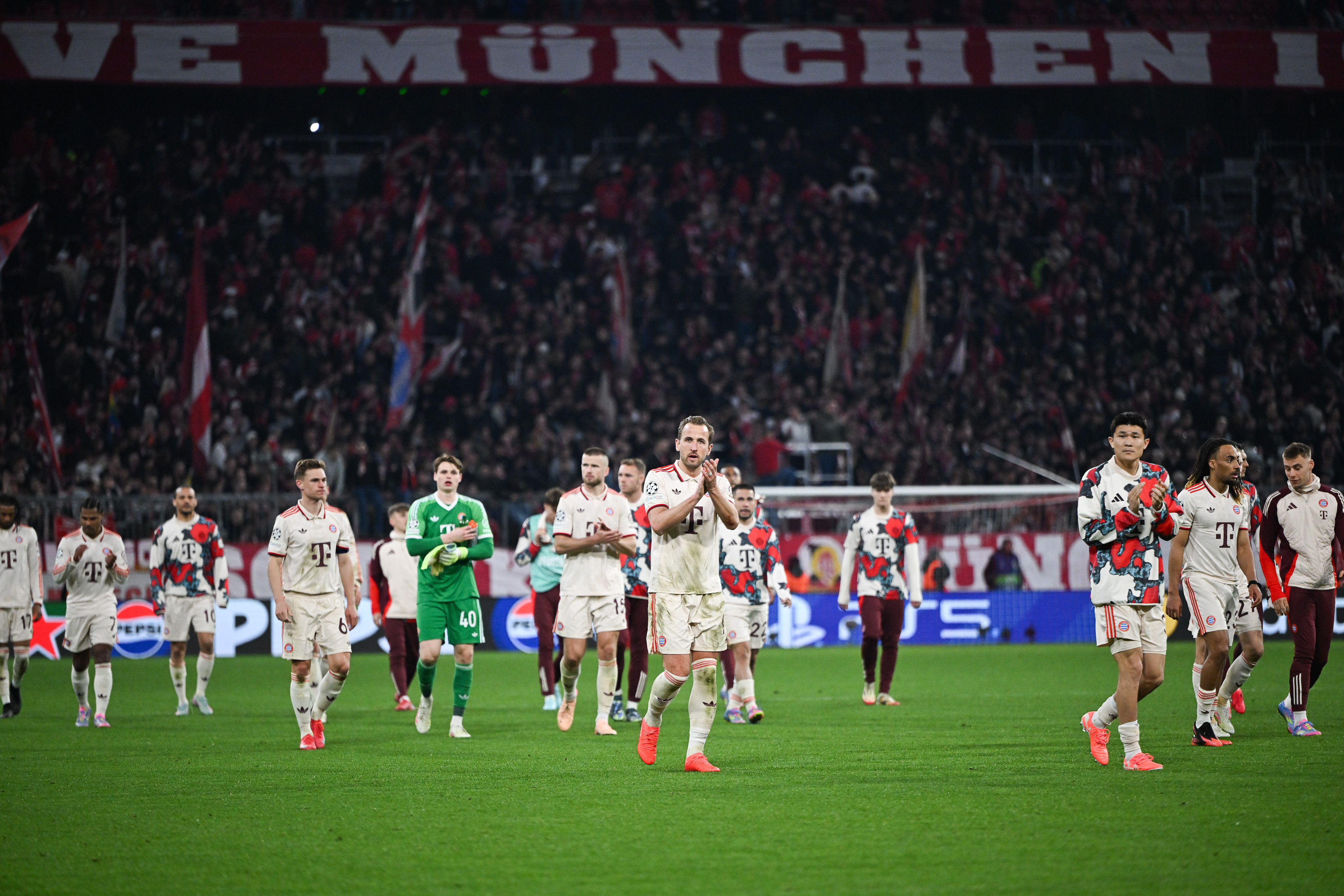 Bayern Monachium - Borussia Dortmund: typy i kursy (12.04.2025)