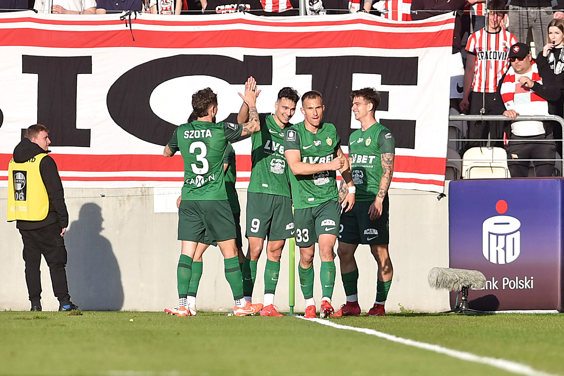 Śląsk Wrocław - GKS Katowice gdzie oglądać? Transmisja na żywo w TV i stream online z Ekstraklasy (19.04.2025)