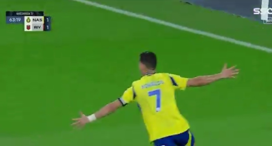 Przepiękna bramka Ronaldo. Wciąż to ma [WIDEO]