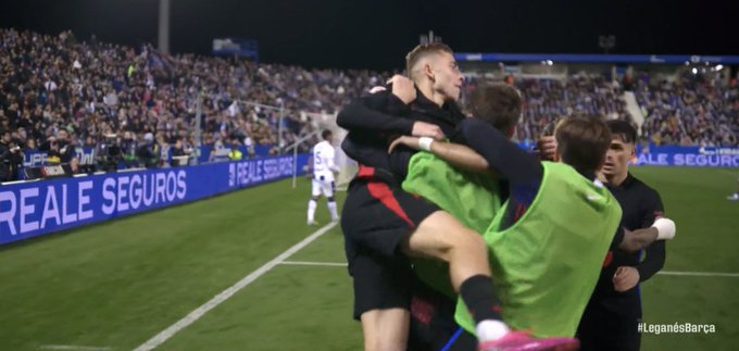 Męczarnie Barcelony! Samobój uratował Katalończyków [WIDEO]