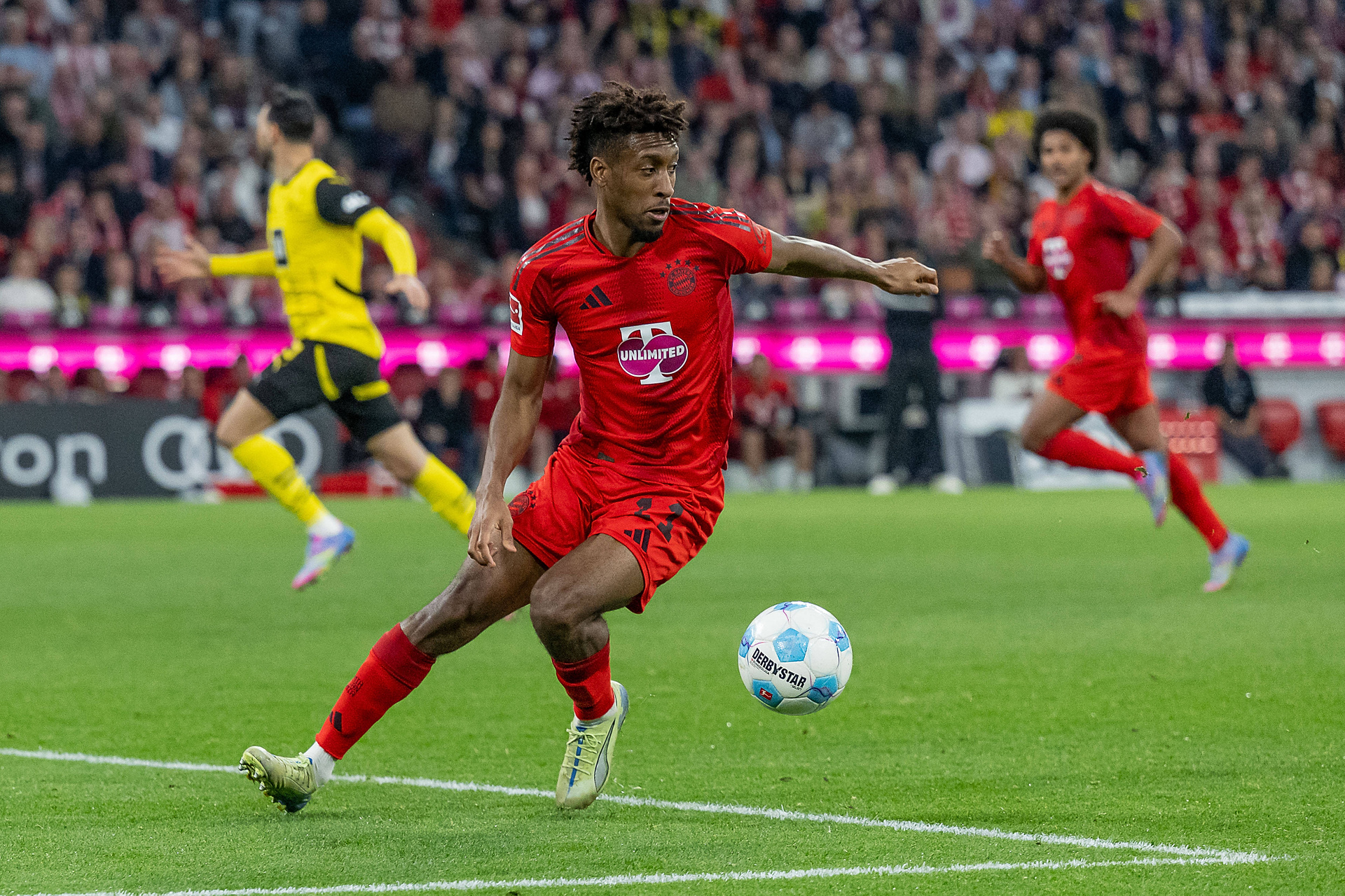Bayern wycenił Comana. Próbuje przekonać go do transferu