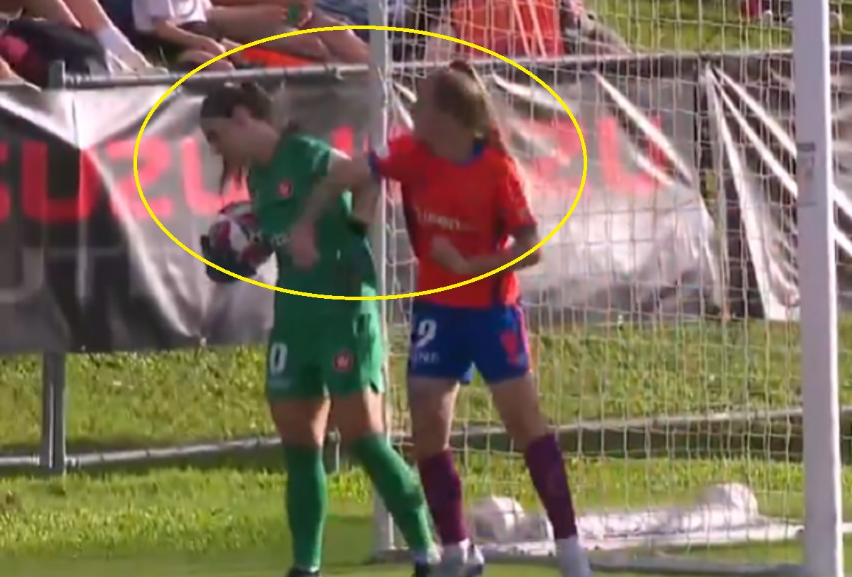 Dantejskie sceny w meczu kobiet. Dostała prosto w twarz [WIDEO]