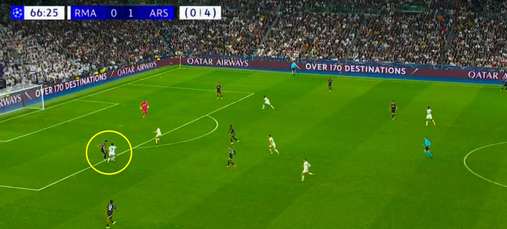 Koszmarny błąd stopera Arsenalu! Sprezentował gola Realowi [WIDEO]