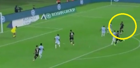 Wzorowy występ byłej gwiazdy Premier League. Tak się dominuje ligowe boiska [WIDEO]