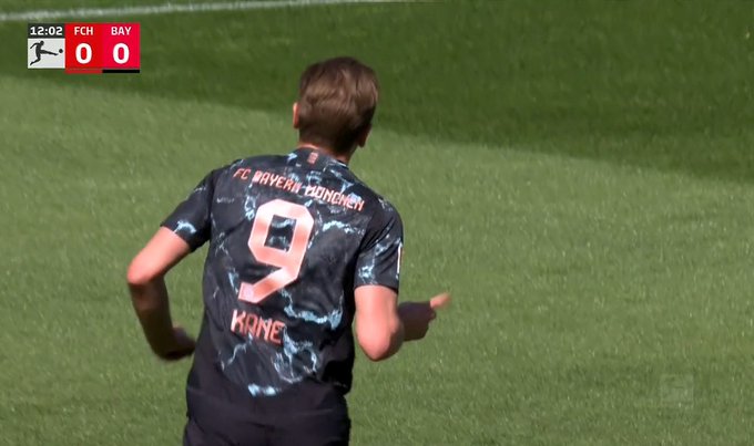 Deklasacja! Bayern pędzi po mistrzostwo [WIDEO]