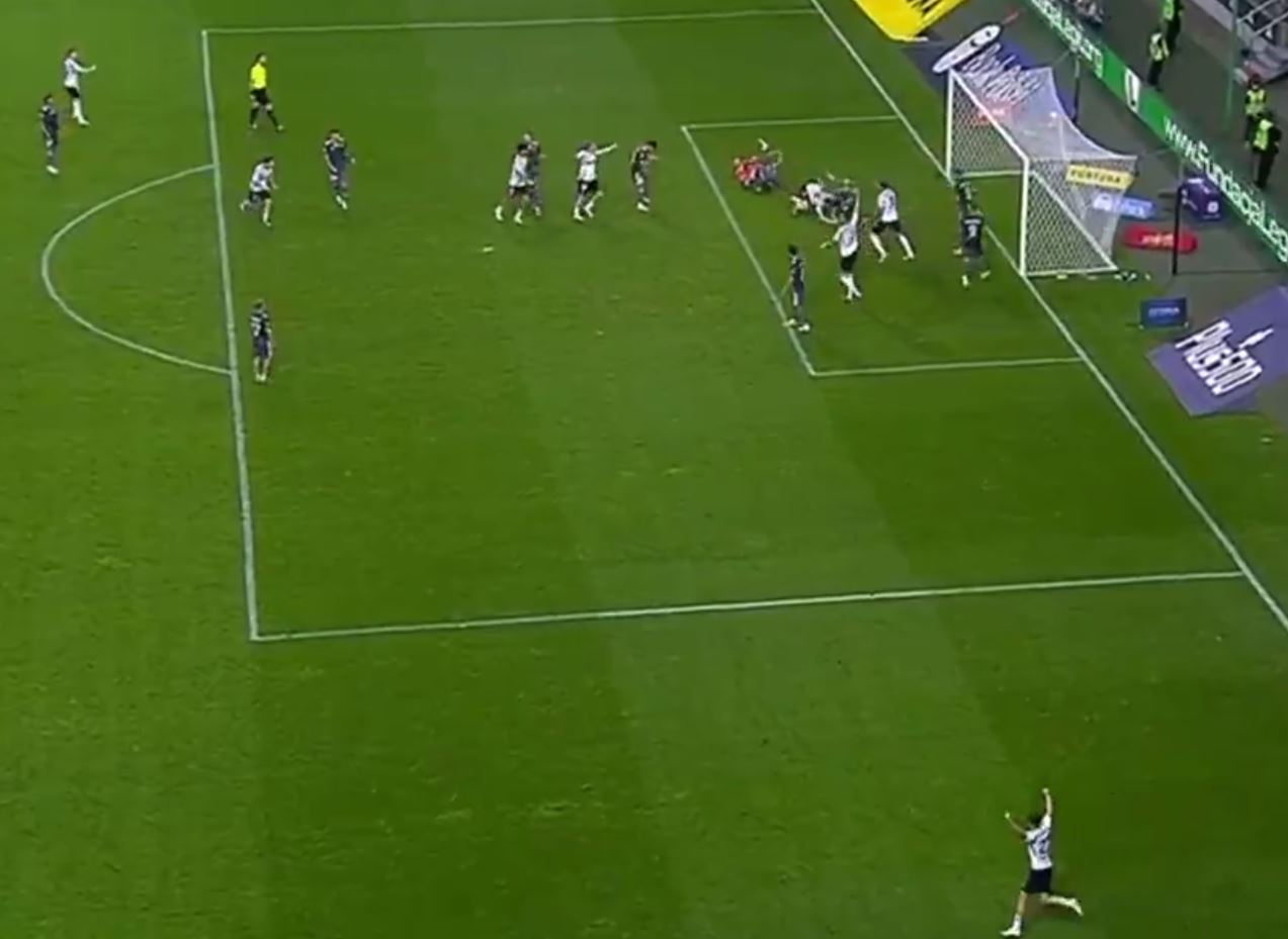 Gol w samej końcówce uratował Legię! Była o włos od wpadki [WIDEO]