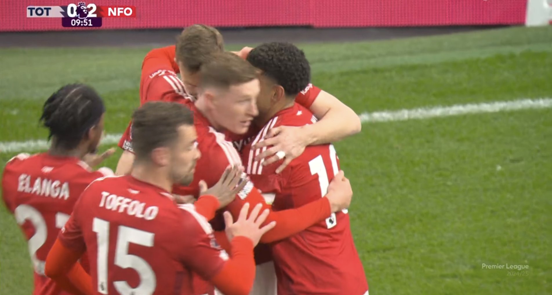 Nottingham coraz bliżej Ligi Mistrzów. Dwa szybkie ciosy w meczu z Tottenhamem [WIDEO]