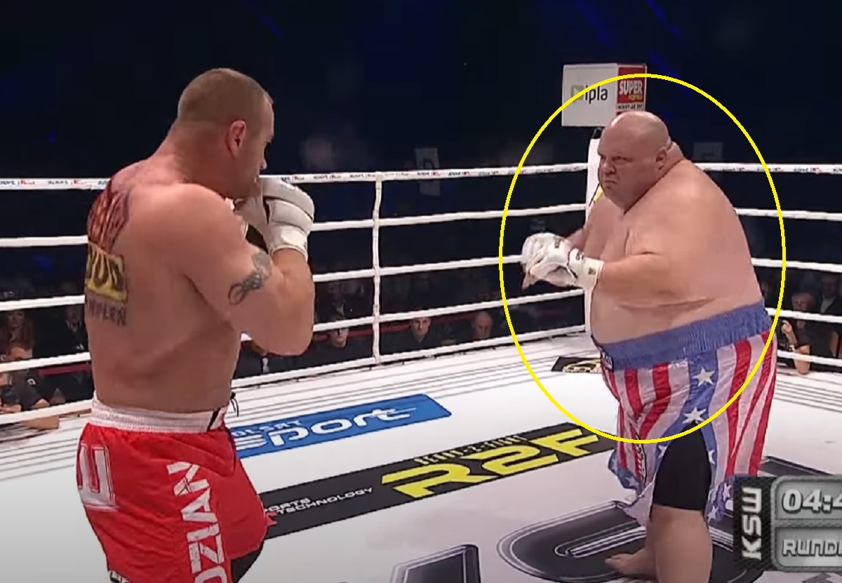Ważył 200 kg w starciu z "Pudzianem", niedawno wrócił do ringu. Zawalczył, mając 58 lat [WIDEO]