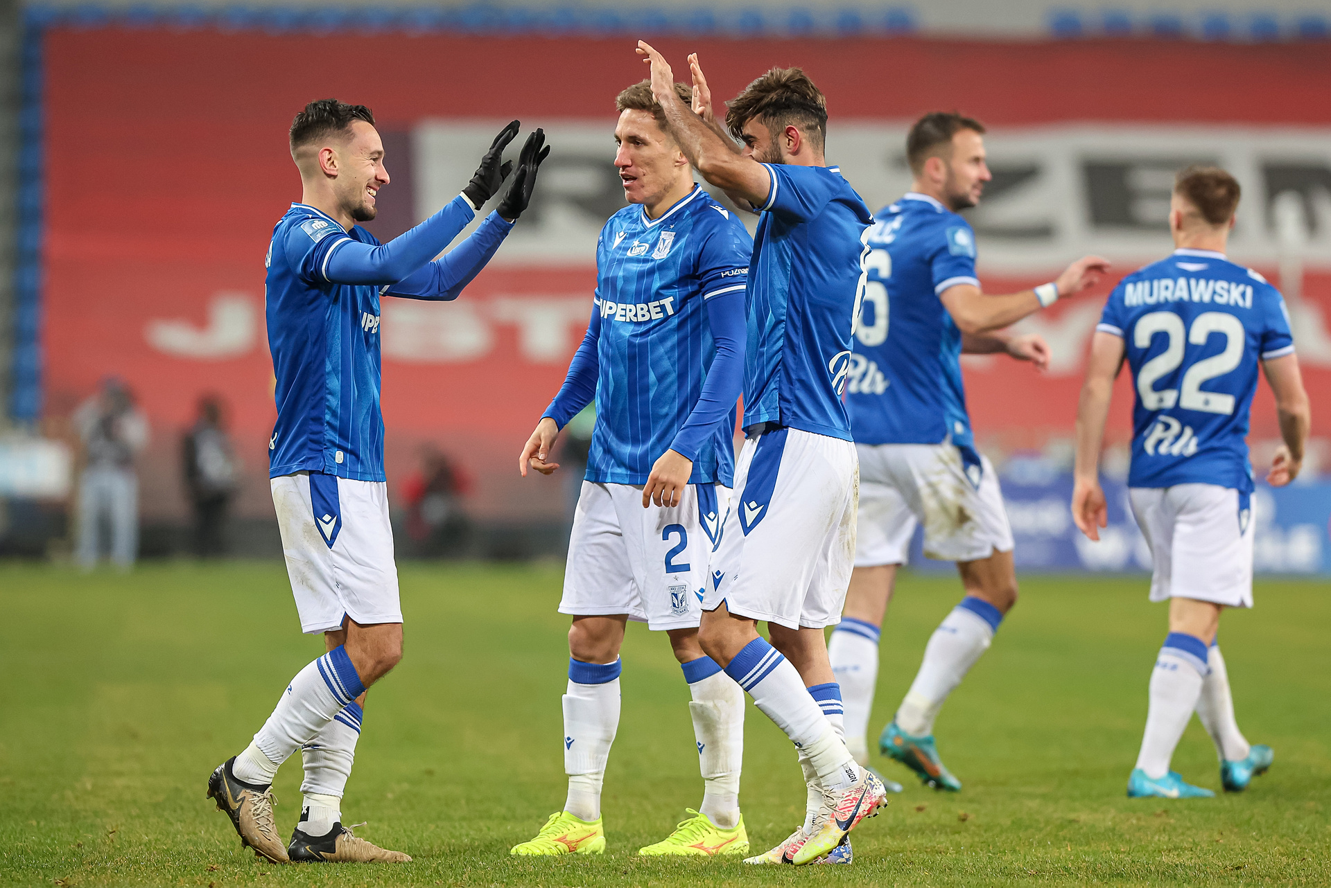 Lech rozmawia z reprezentantem Polski! Mocny transfer wewnątrz Ekstraklasy? [NASZ NEWS]