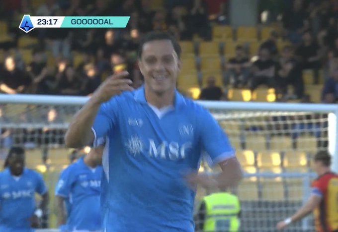 Trzy kroki od nieśmiertelności! Gol z wolnego przybliżył do Scudetto [WIDEO]
