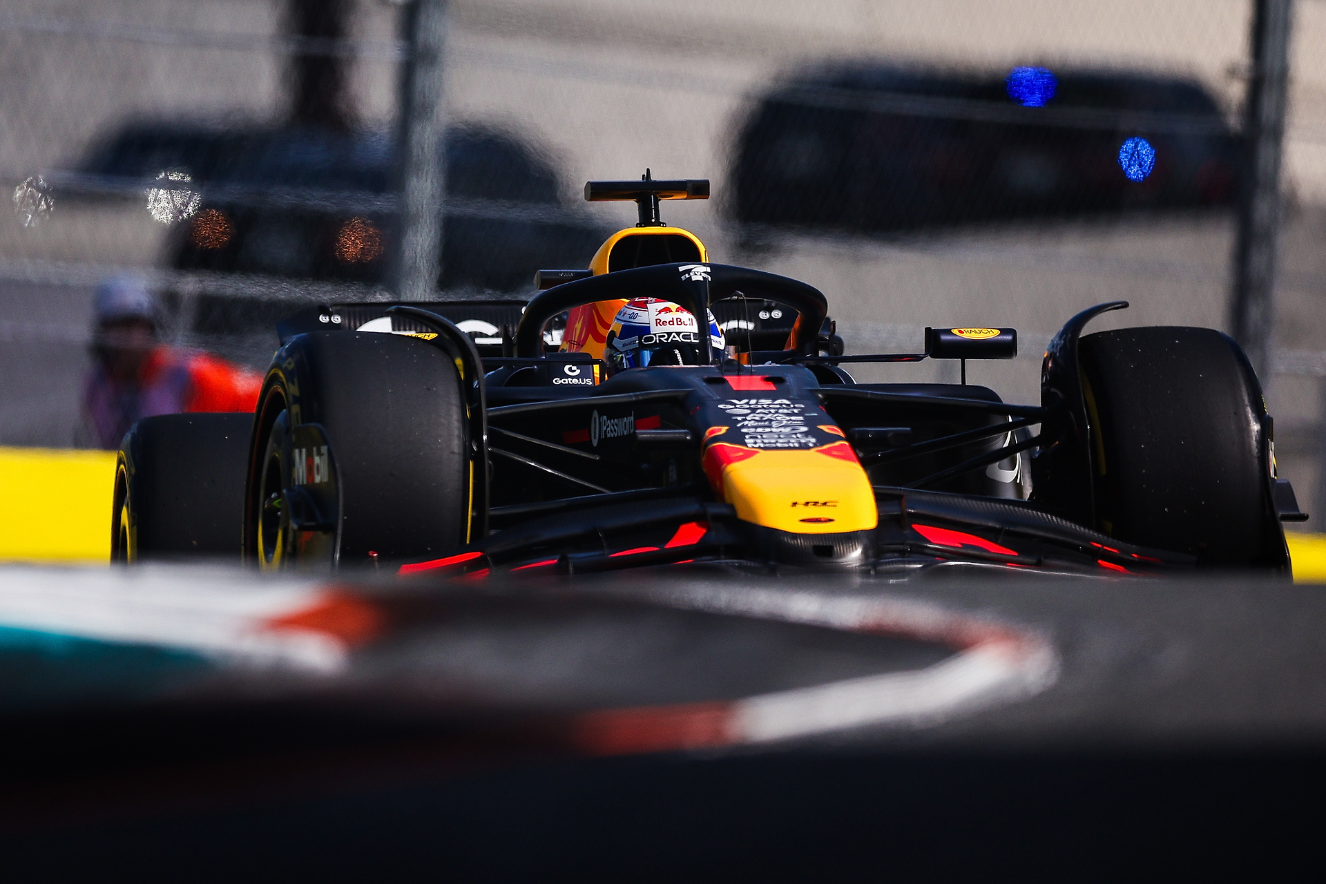 Niesamowity Verstappen. Triumf mistrza w kwalifikacjach 