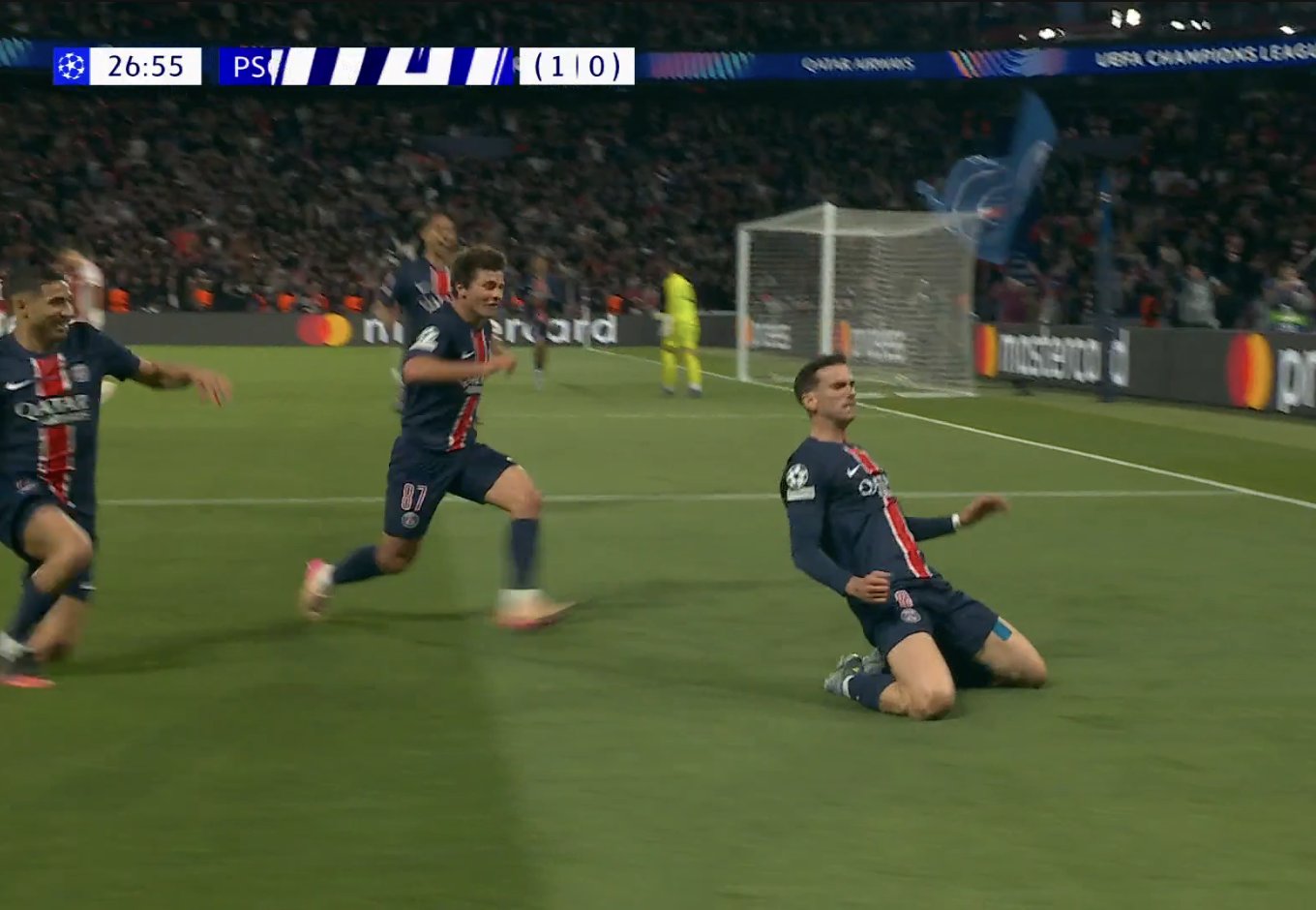 Ale petarda! Piękny gol dla PSG z Arsenalem [WIDEO]