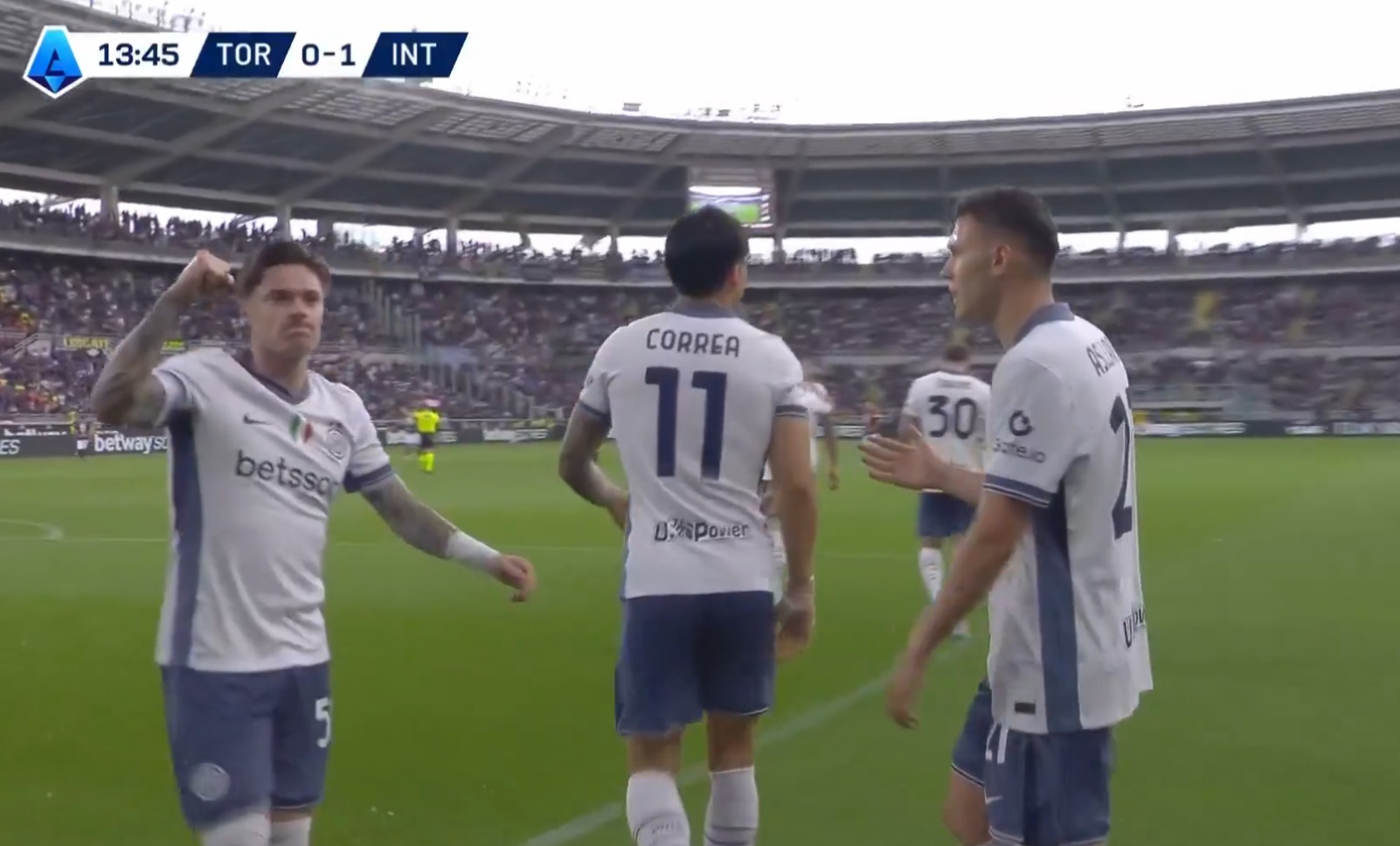 Mamma mia! Przepiękny gol Zalewskiego! [WIDEO]