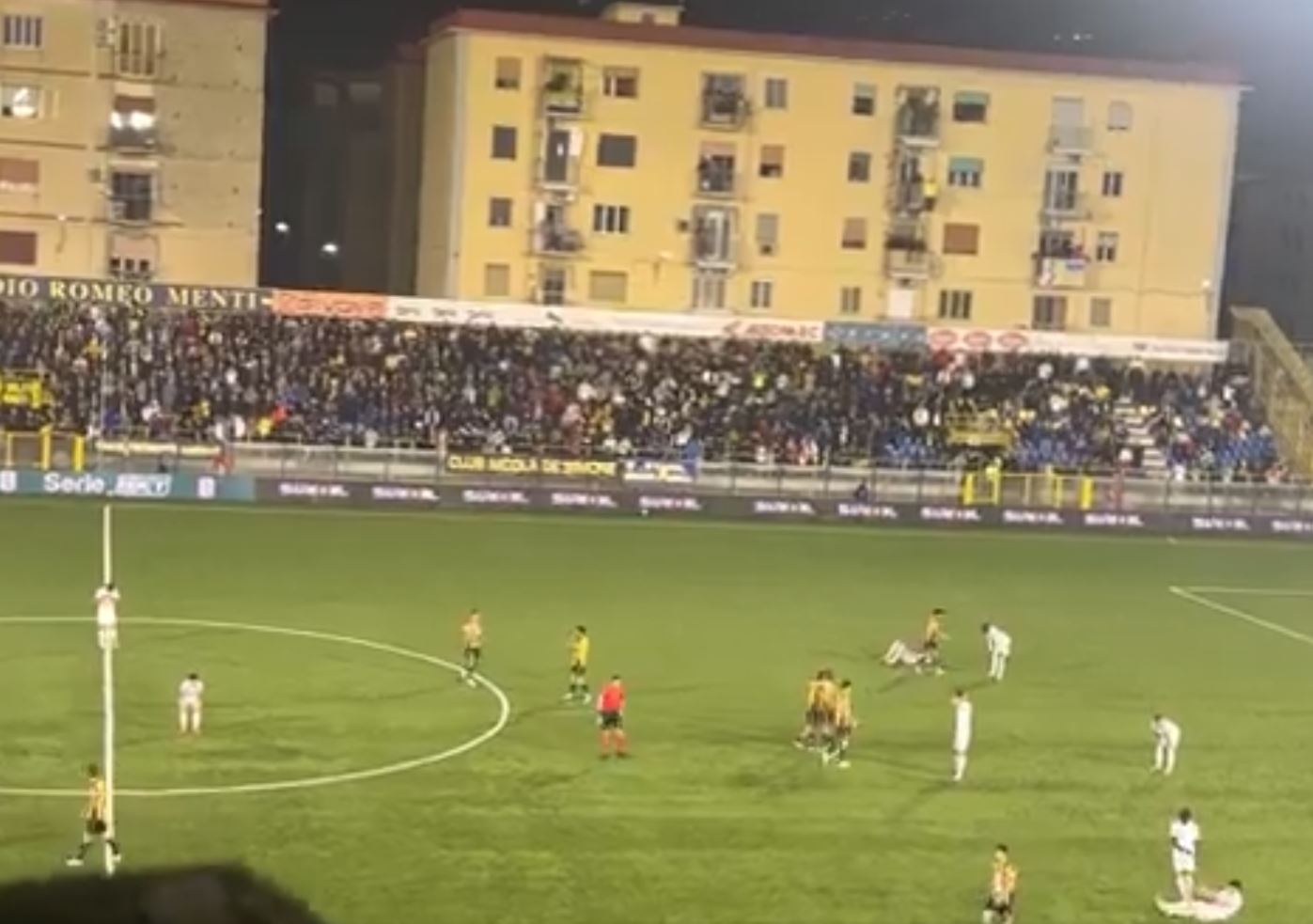 Kompletny upadek zasłużonego klubu. Historyczna katastrofa [WIDEO]