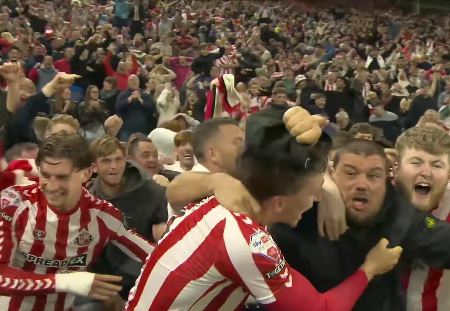 Sunderland zawalczy o Premier League! Niesamowite emocje w końcówce [WIDEO]