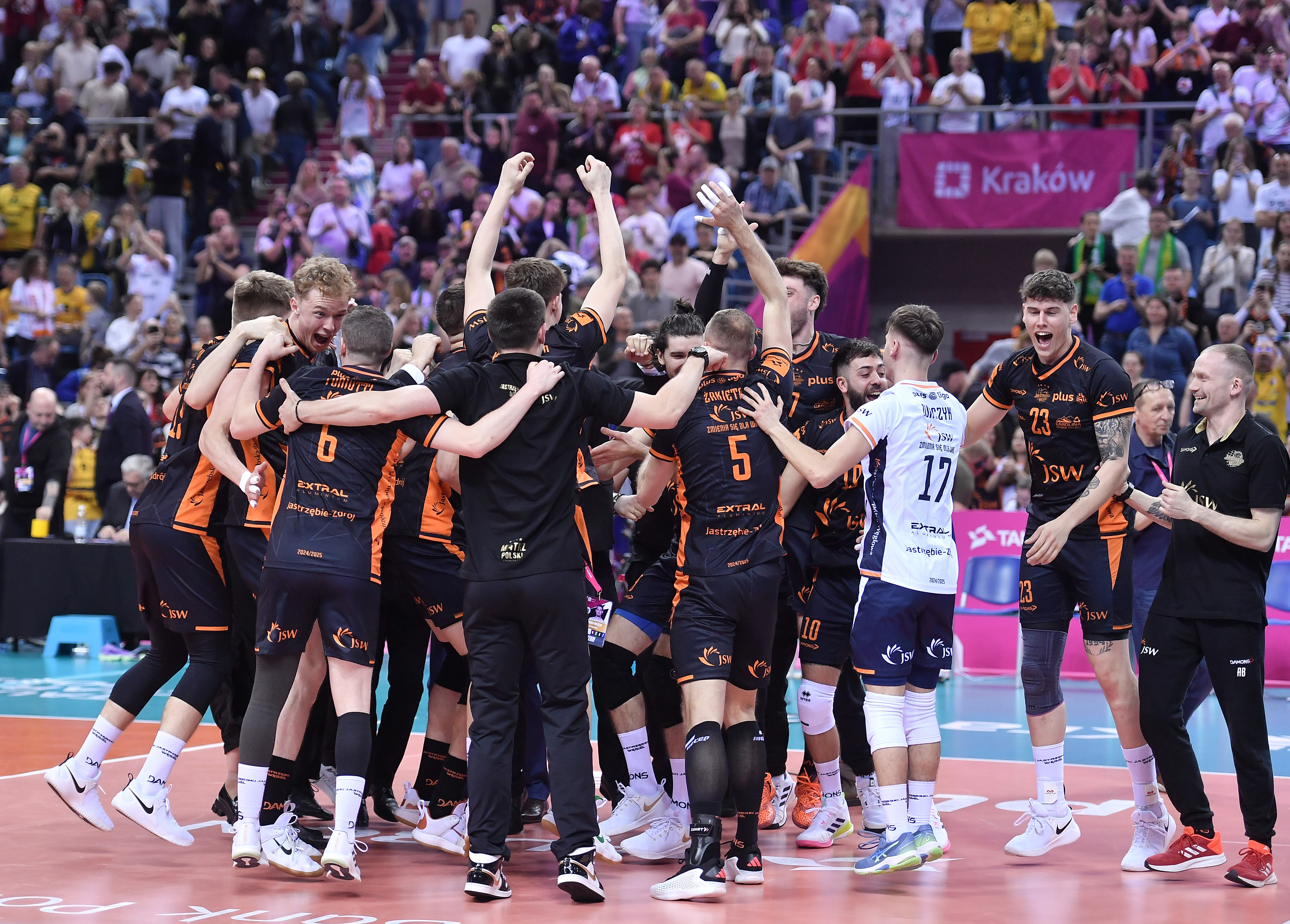 Niezwykłe emocje w półfinale LM! Zdecydował tie-break [RELACJA]