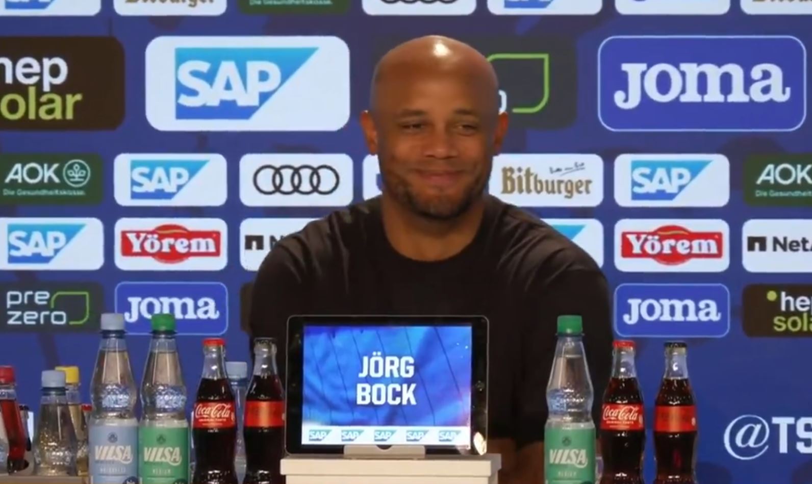 Kuriozalna konferencja Kompany'ego. Nie mógł powstrzymać śmiechu [WIDEO]