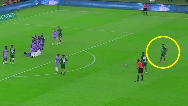 Kosmiczna bramka byłego mistrza Anglii. On wciąż to ma [WIDEO]