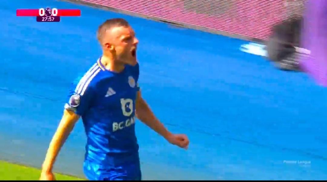 Legendarny Vardy! Zrobił to w ostatnim meczu dla Leicester [WIDEO]