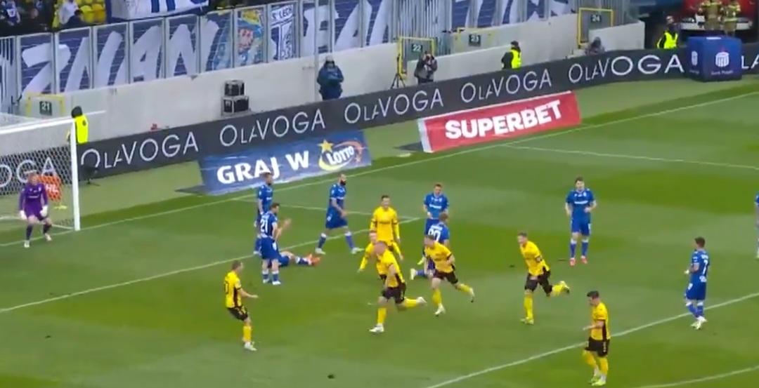 Szok w Katowicach. Lech się tego nie spodziewał [WIDEO]