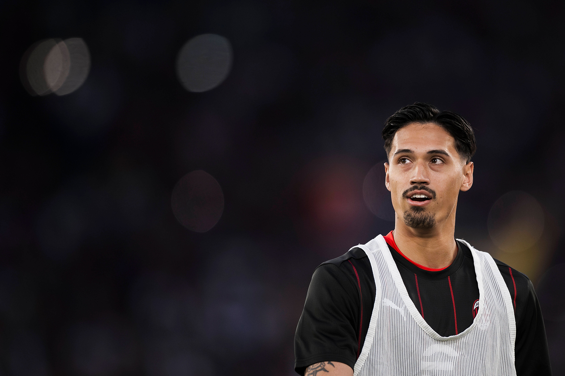 City negocjuje transfer gwiazdy. Słynny klub musi ratować budżet