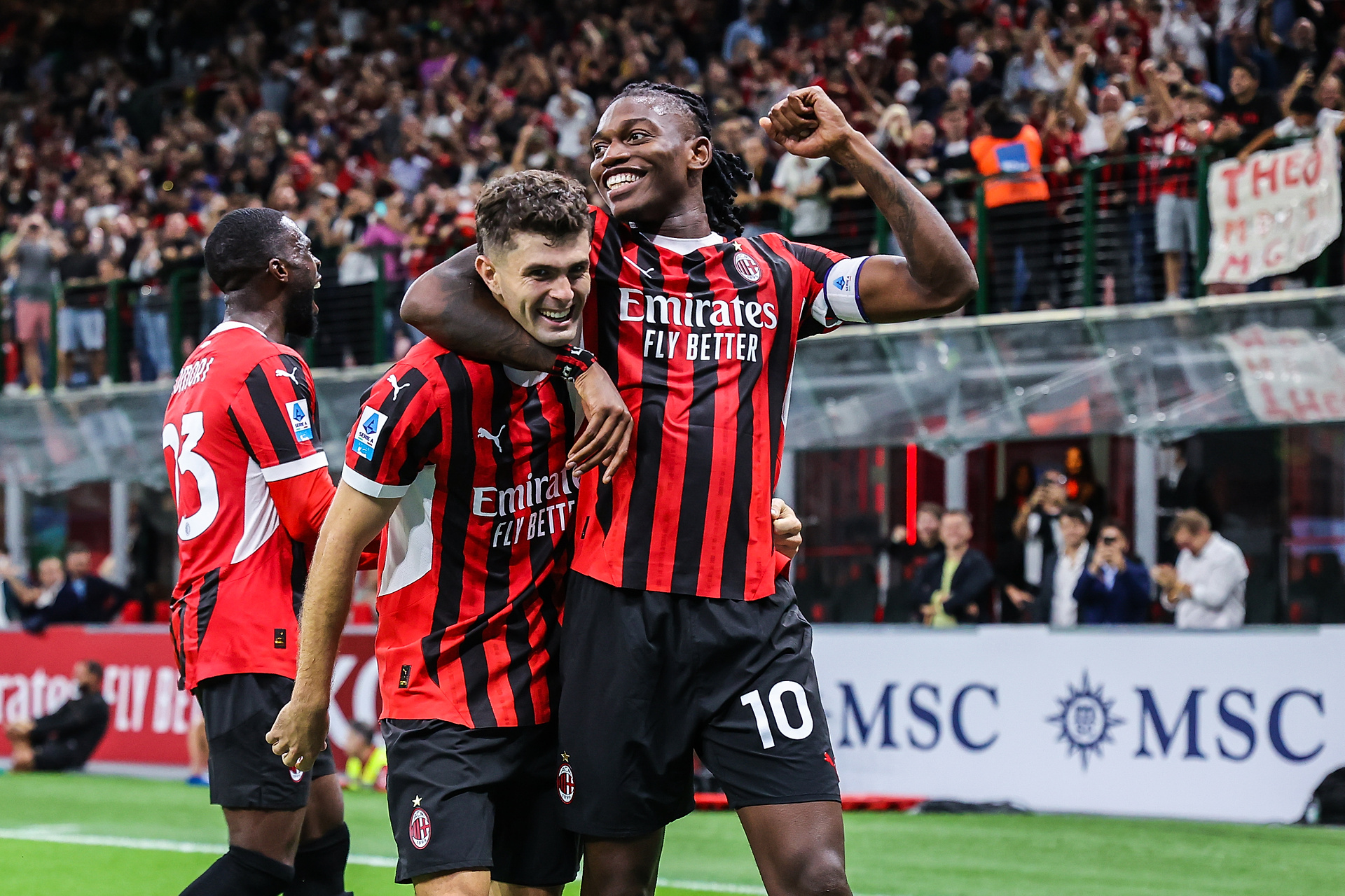 Bayern rusza po Leao. Tyle oferuje Milanowi