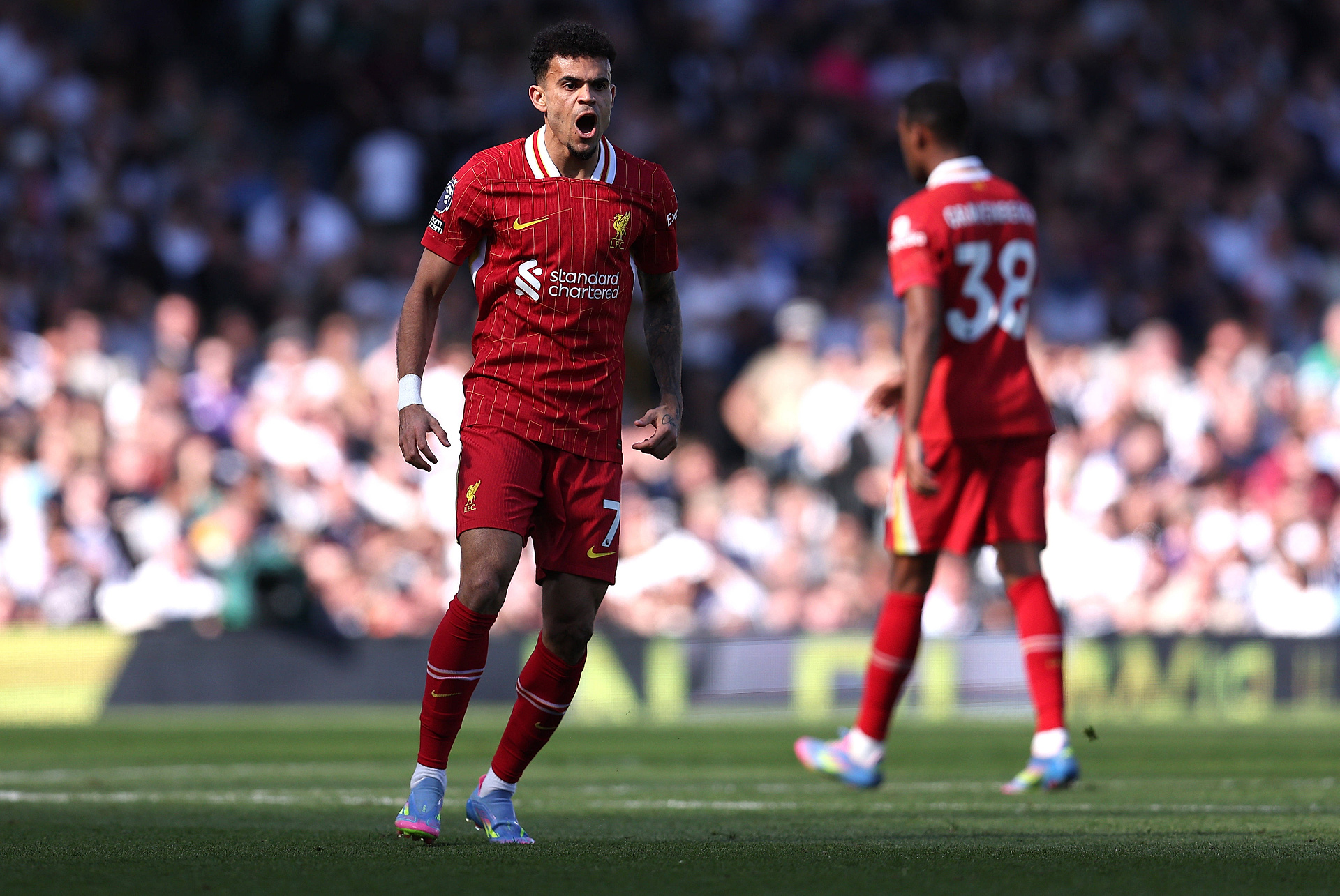 Gwiazda Liverpoolu gotowa na transfer. Giganci nie rezygnują