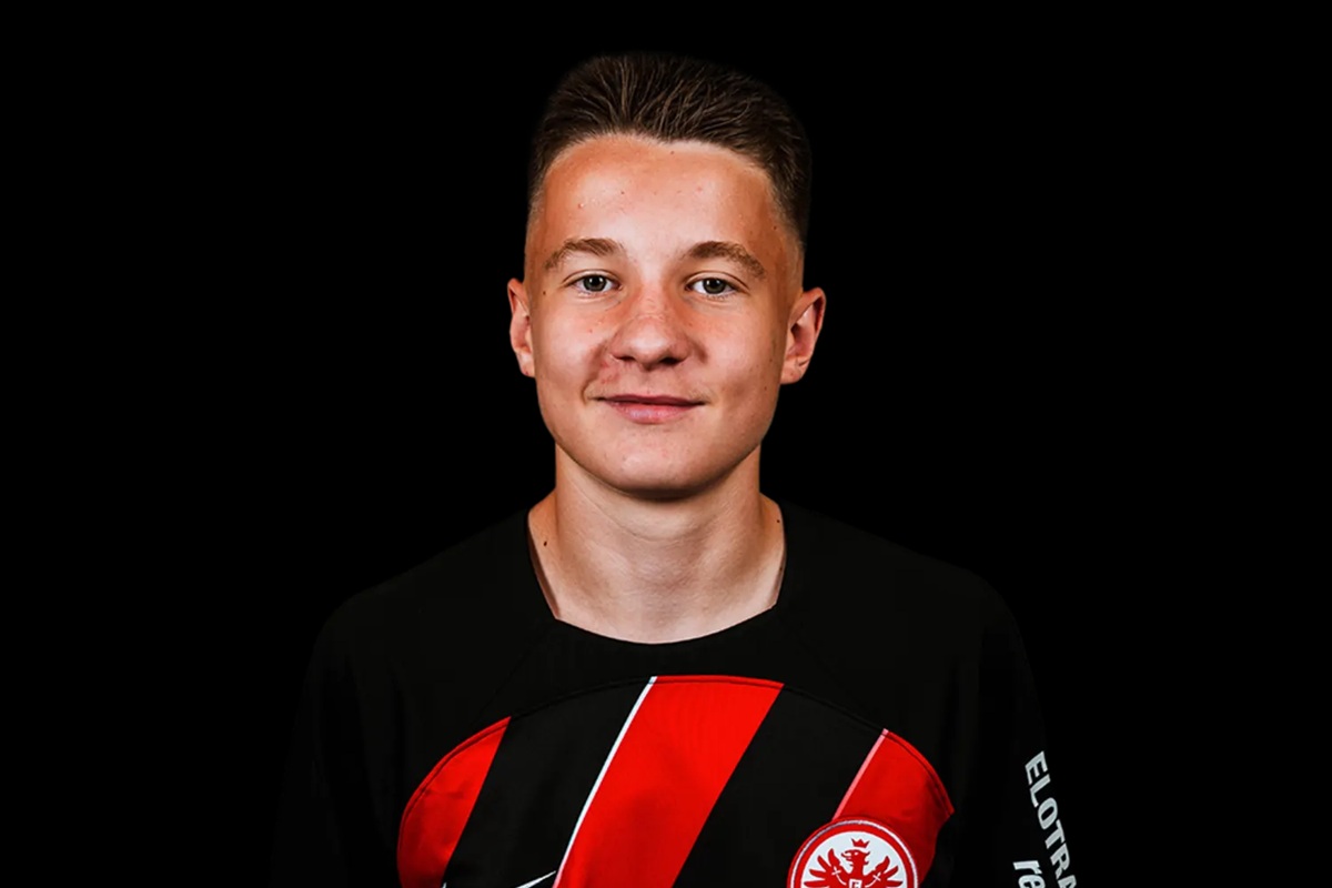 Słynny klub wystawił w składzie... 14-latka. Słono za to zapłaci
