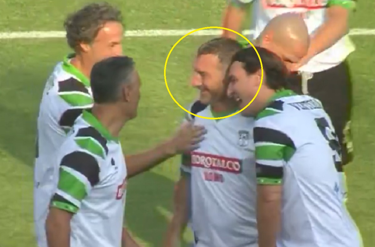Totti pokazuje, jak zdobywać piękne bramki. Chapeau bas [WIDEO]