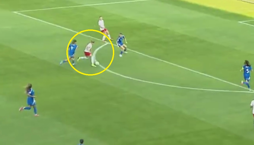 Cudowna akcja Polki! Tak się gra na mistrzostwach Europy [WIDEO]