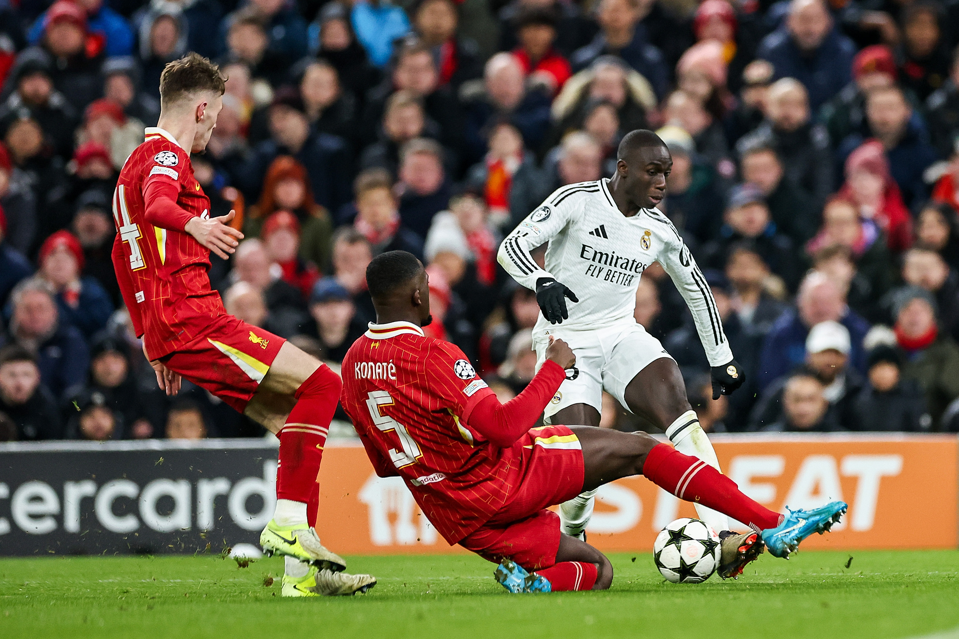 Liverpool rzucił wyzwanie Realowi. Jest nowa oferta "The Reds"