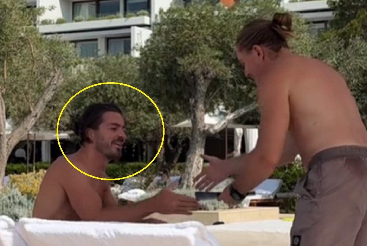 Grealish obiektem żartu. Tak wkręcono go na wakacjach [WIDEO]