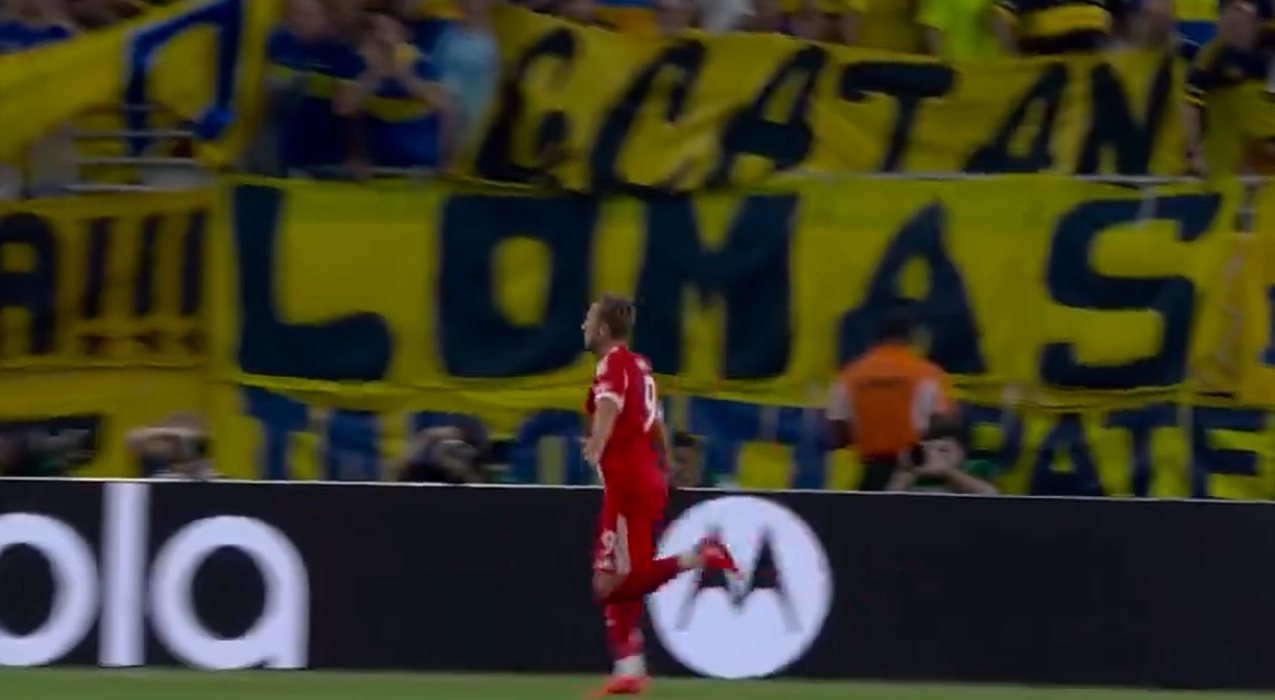 Bayern uratował się w końcówce. Zacięty mecz z Boca [WIDEO]