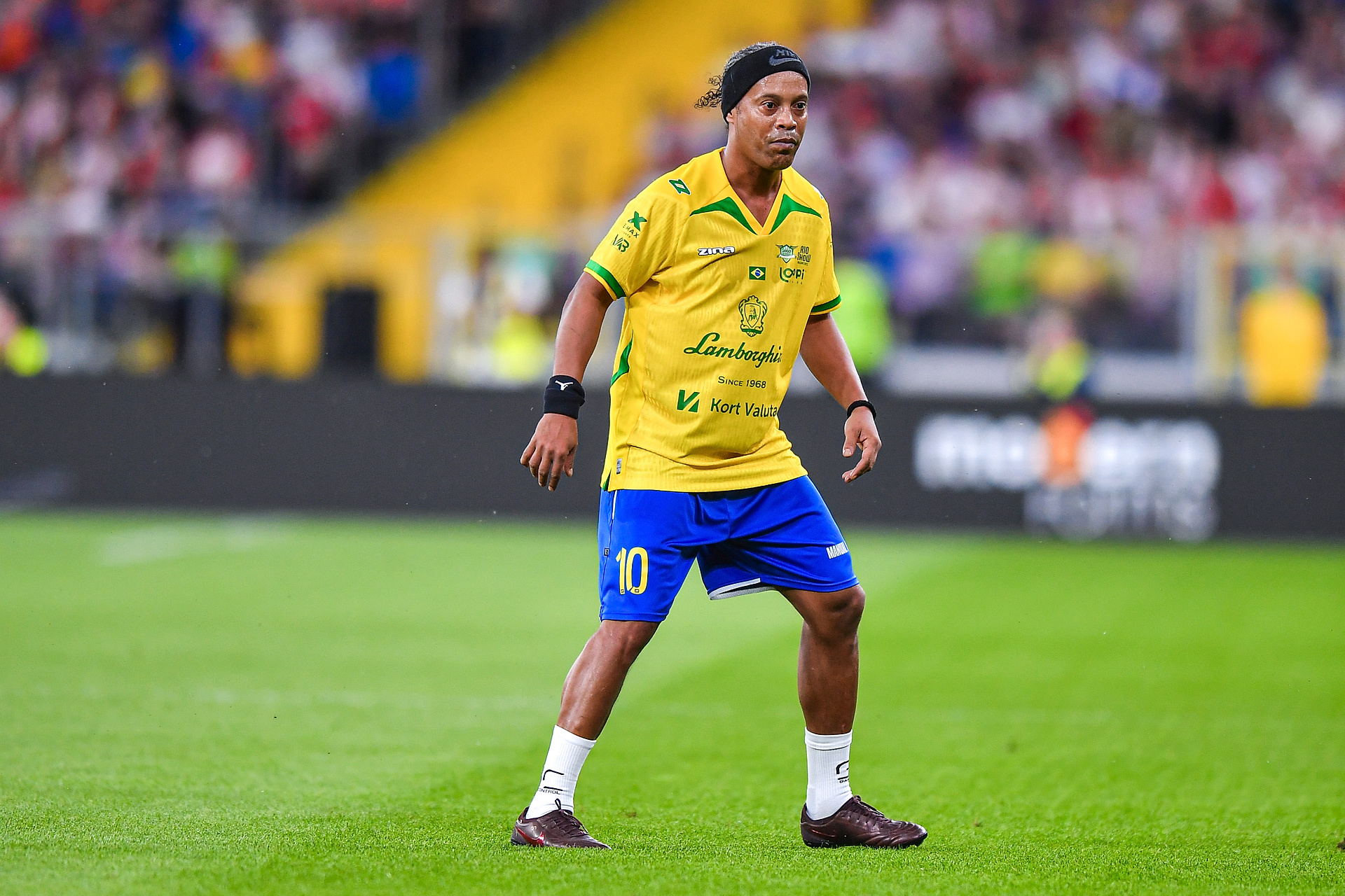 Tysiące za bilety i klapa. Kulisy Ronaldinho Show