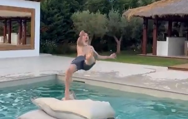 Ibrahimović jest szalony! Tylko spójrzcie, co znów wymyślił [WIDEO]
