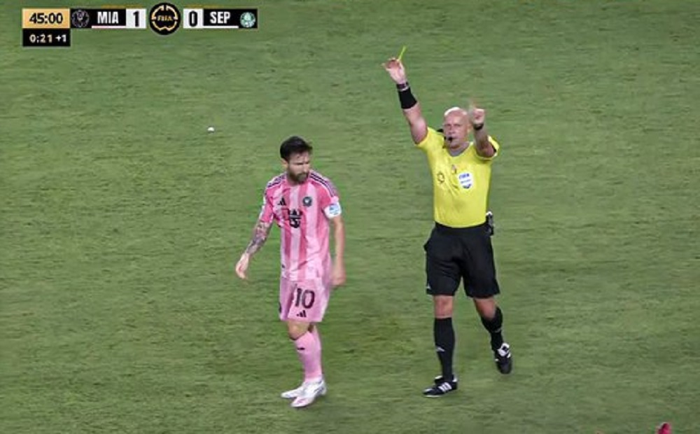 Marciniak bez litości dla Messiego. Nie wahał się ani chwili [WIDEO]