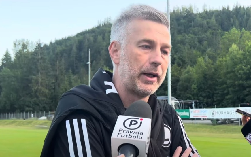 Iordanescu wprost o transferach Legii. Tylu wzmocnień oczekuje