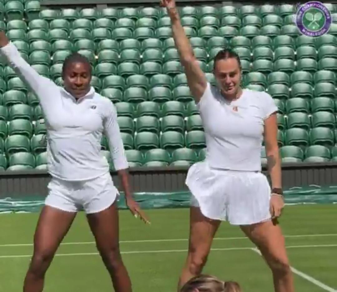 Świątek walczy o tytuł, a Sabalenka z Gauff? Tak się bawią w Londynie [WIDEO]