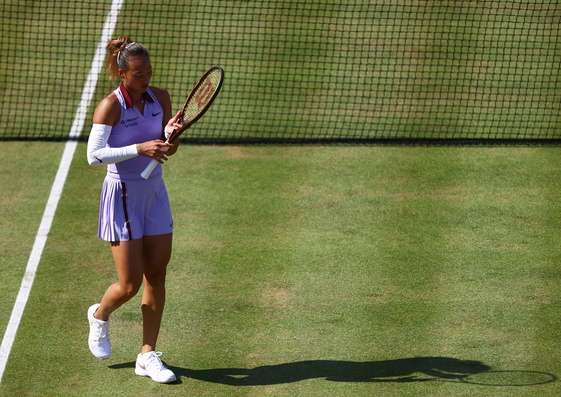 Pogrom faworytek. Kolejna gwiazda poza Wimbledonem [WIDEO]