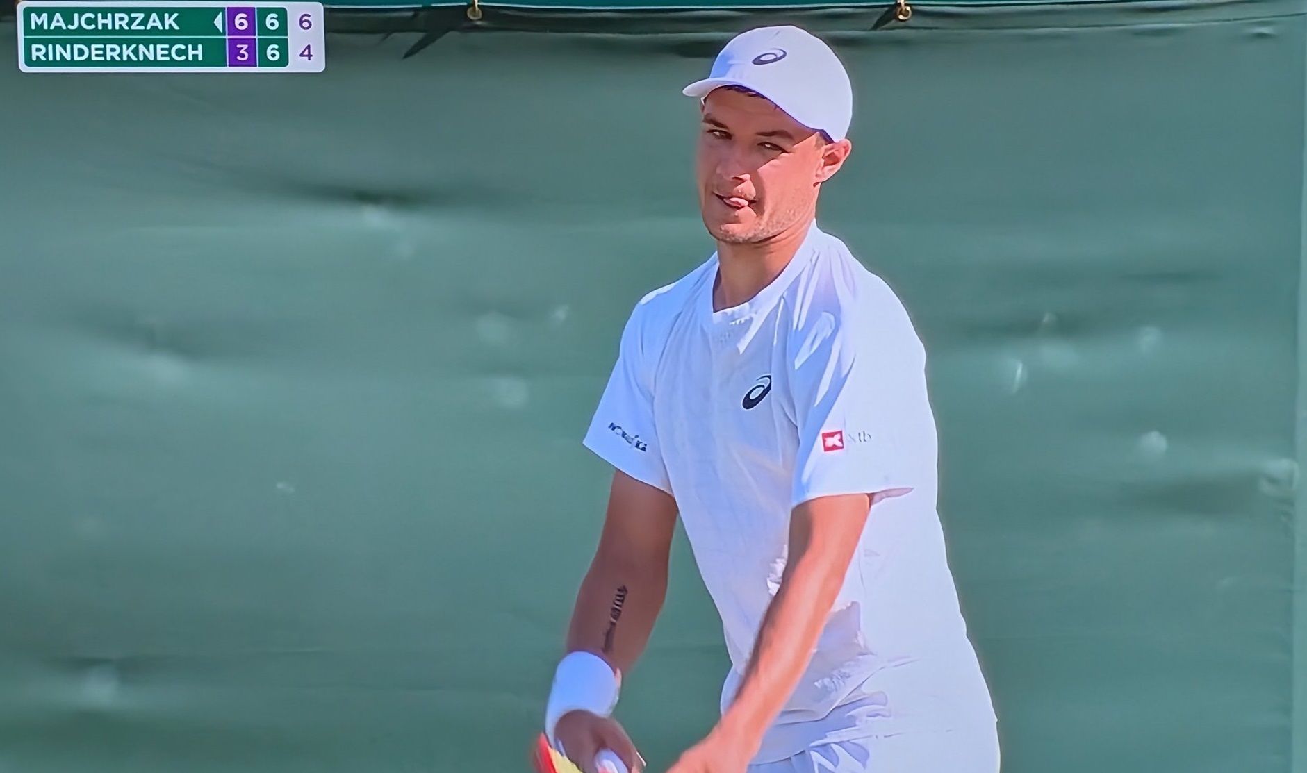 Koniec pięknego snu. Majchrzak odpadł z Wimbledonu