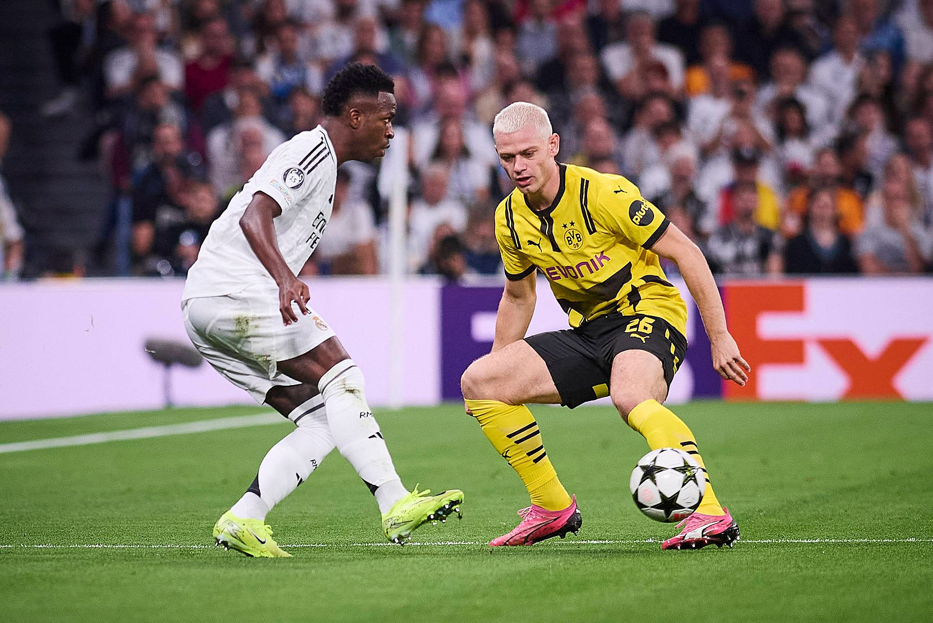 Real lepszy od Borussii, szalona końcówka meczu. Czas na wielkie starcie w półfinale [RELACJA]