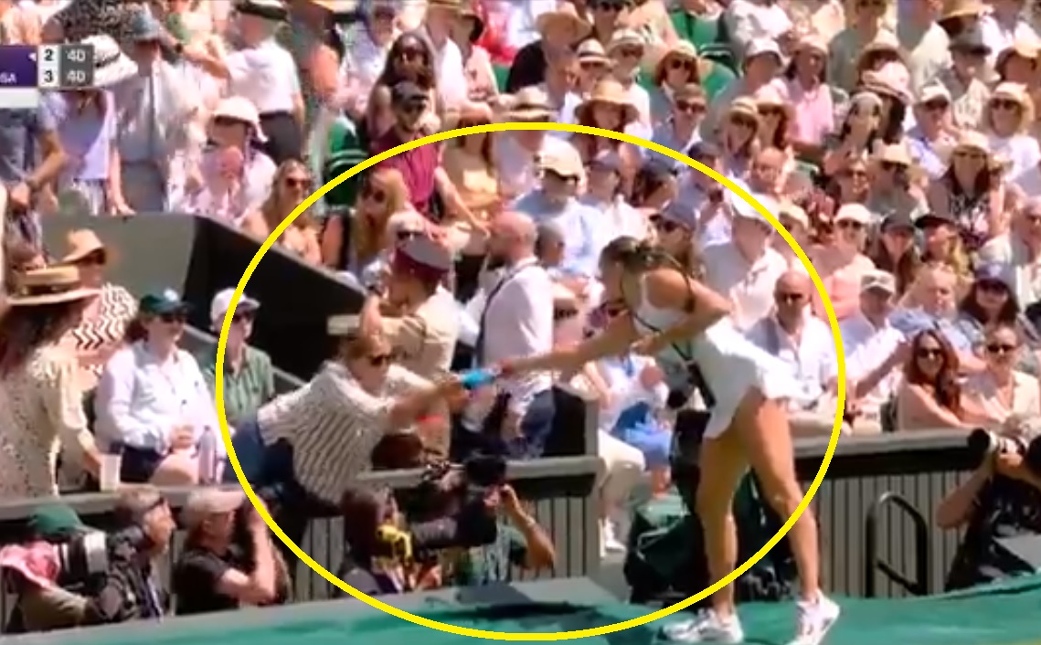 Niebezpieczna sytuacja na Wimbledonie. Sabalenka ruszyła z pomocą [WIDEO]